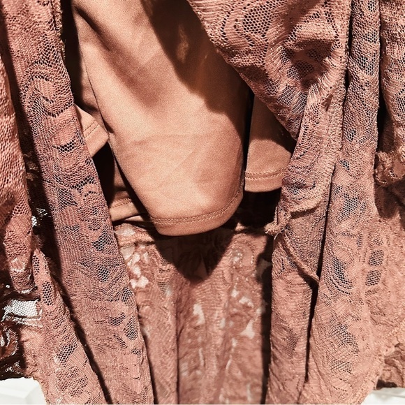 NWOT MARINA Mauve Glitter Lace Flounce Midi Dress - Picture 8 of 9